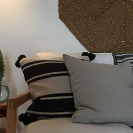 Apartment Spacious 2 Bedrooms Malachor Stunning Seaview